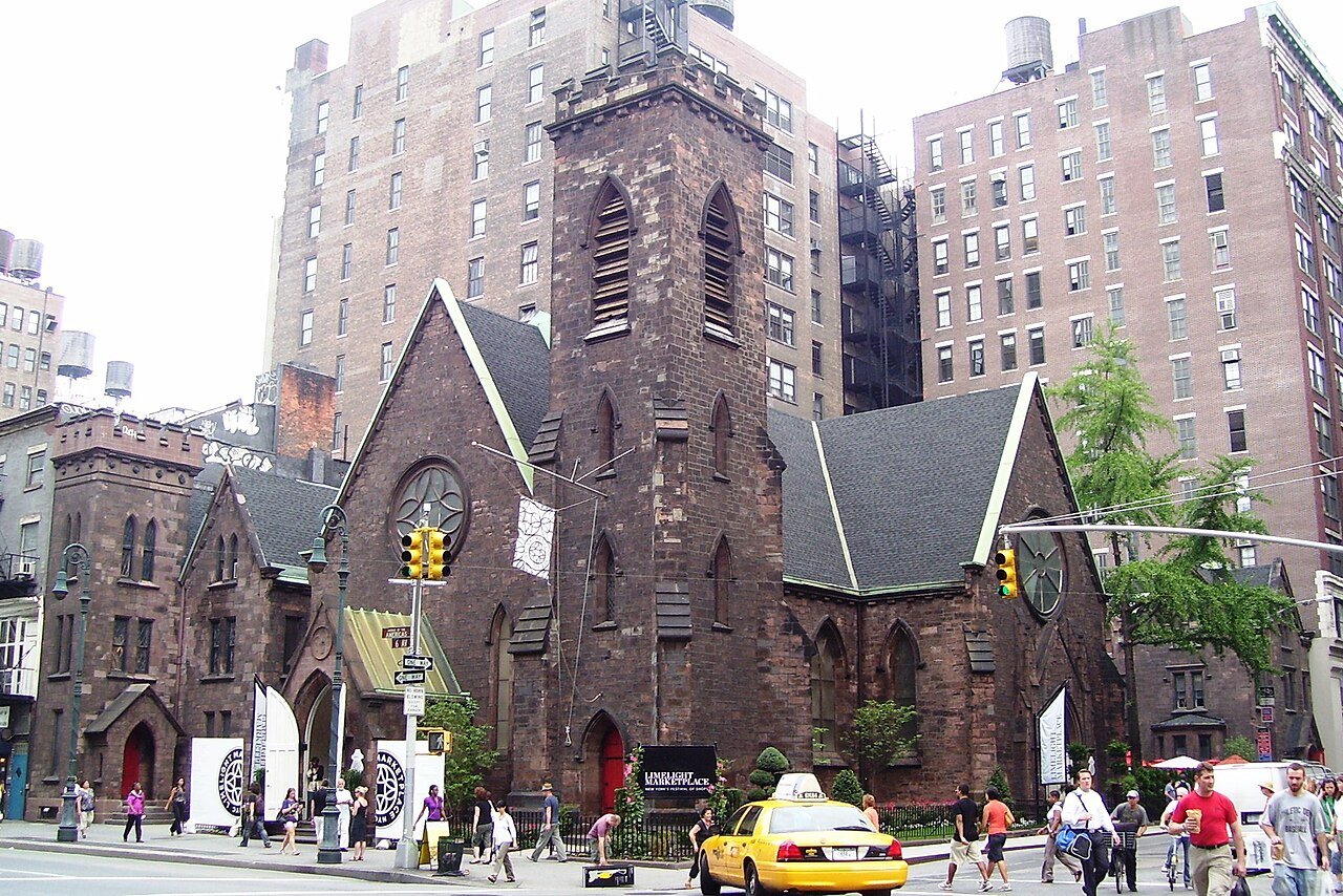 Former Church of the Holy Communion