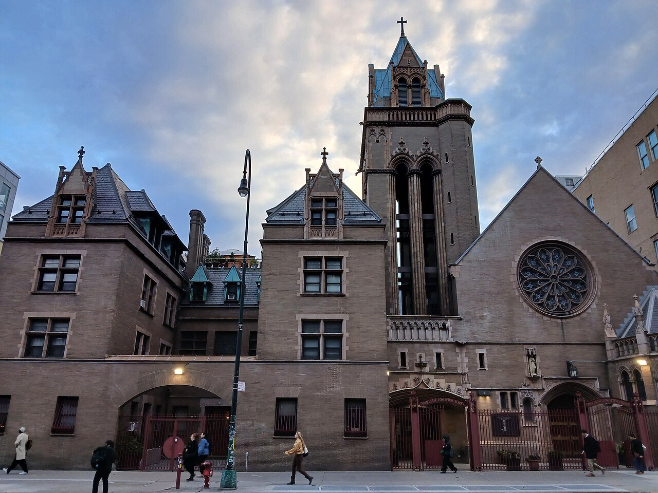 Church of the Immaculate Conception, Former Grace Chapel