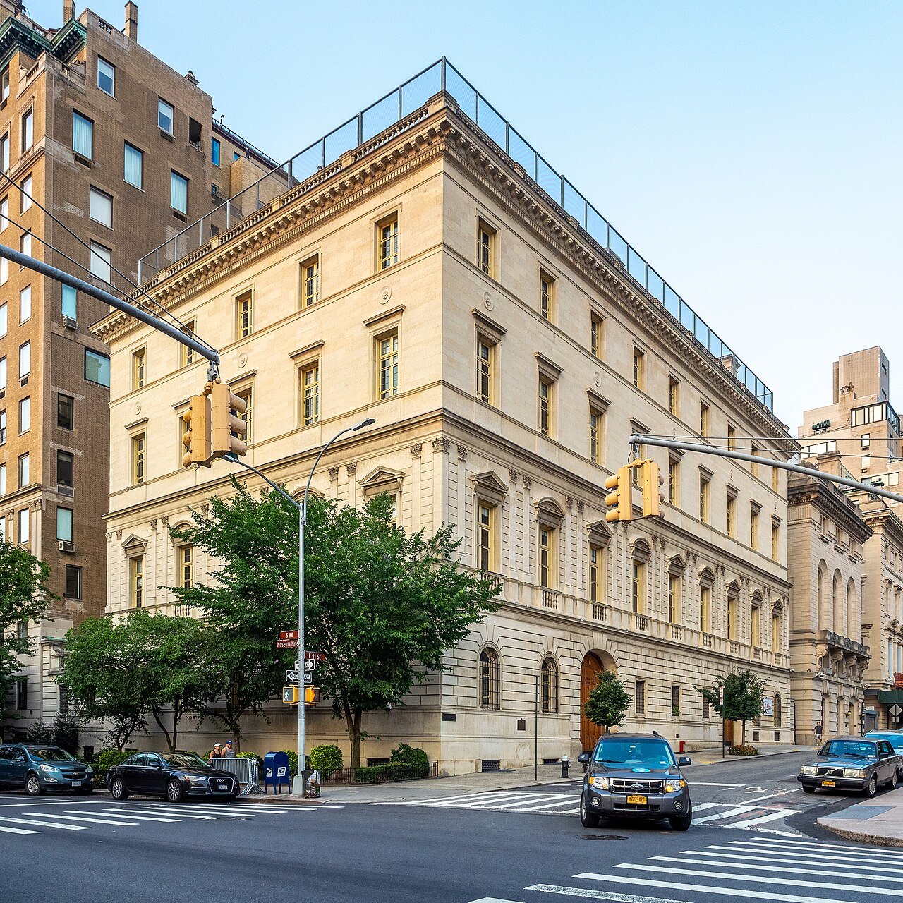 Otto and Addie Kahn House