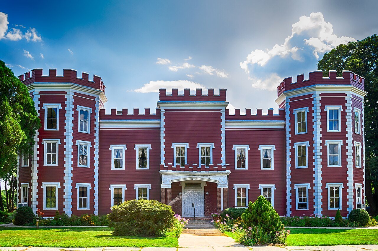 The Castle, home of Bayside Historical Society, photographed in 2014