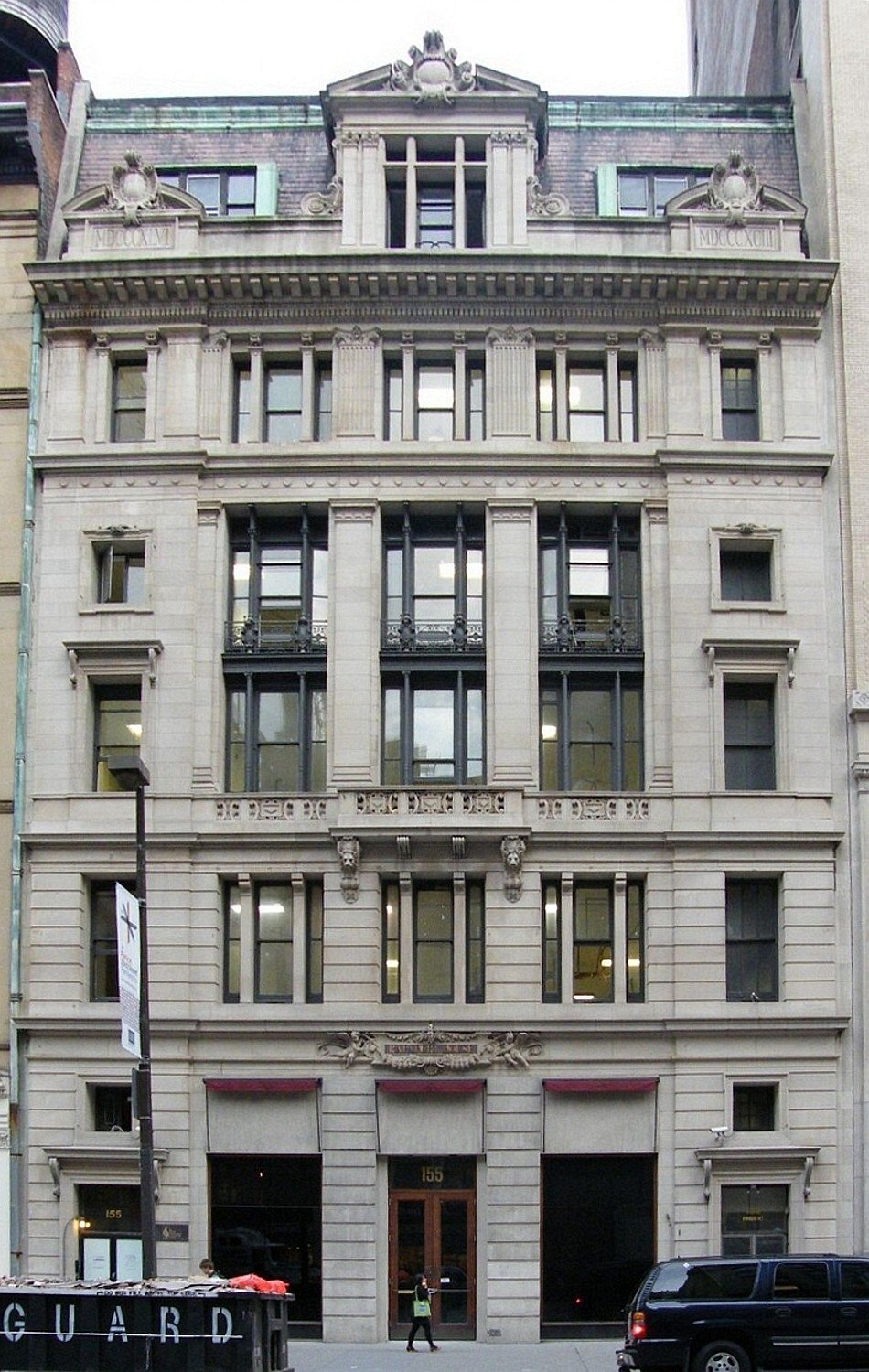 Scribner Building, 153 Fifth Avenue exterior