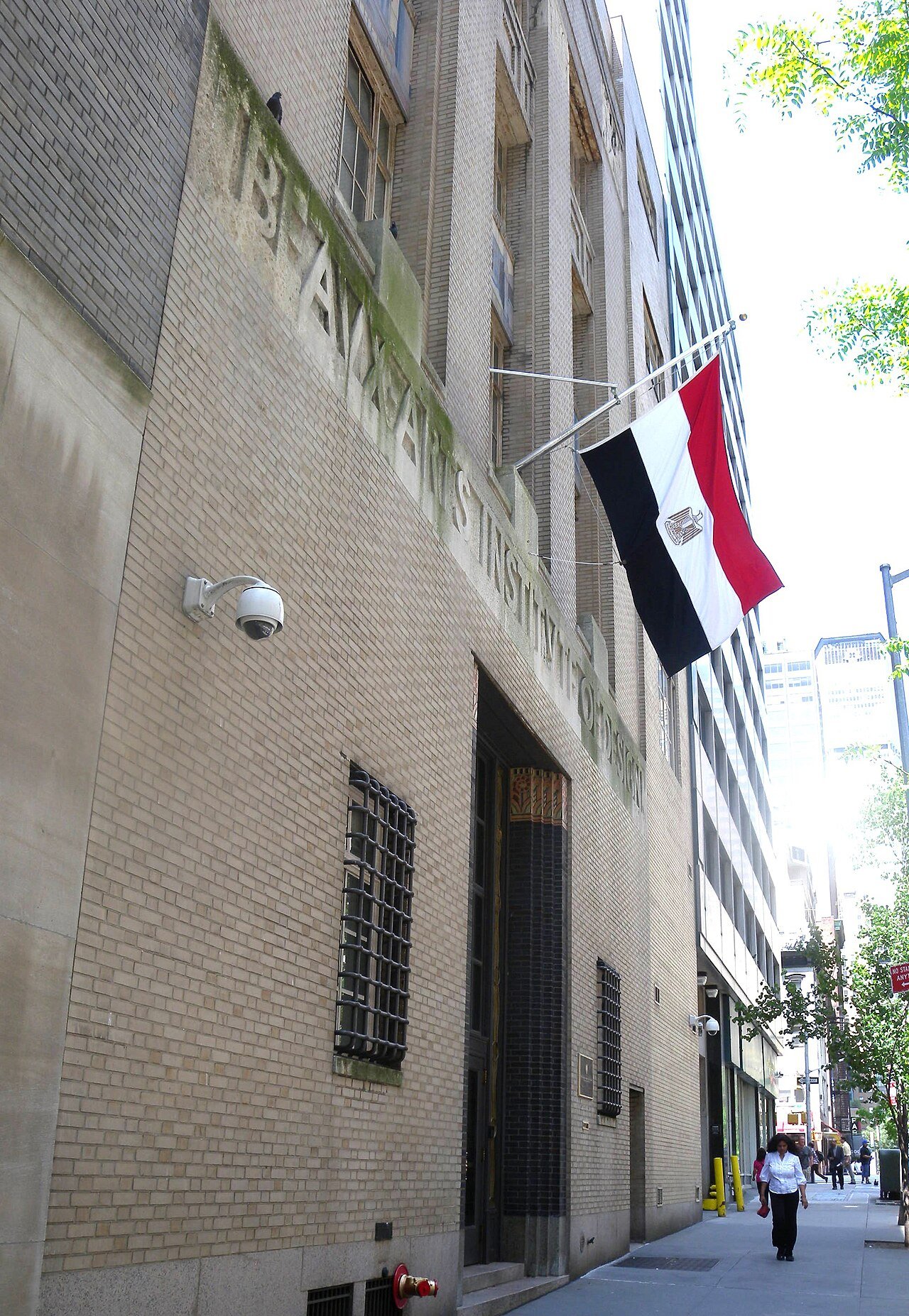 Former Beaux-Arts Institute of Design's inscription and numbered entrance at 304 East 44th Street in 2011