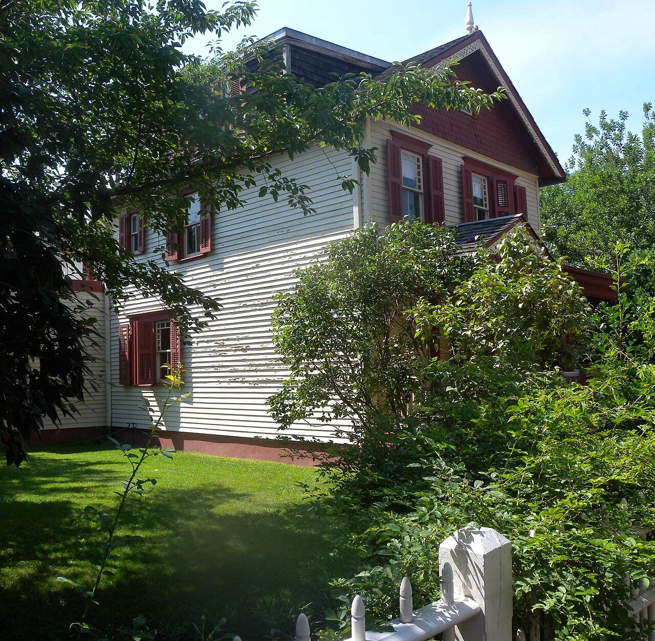 Lewis Latimer House Museum