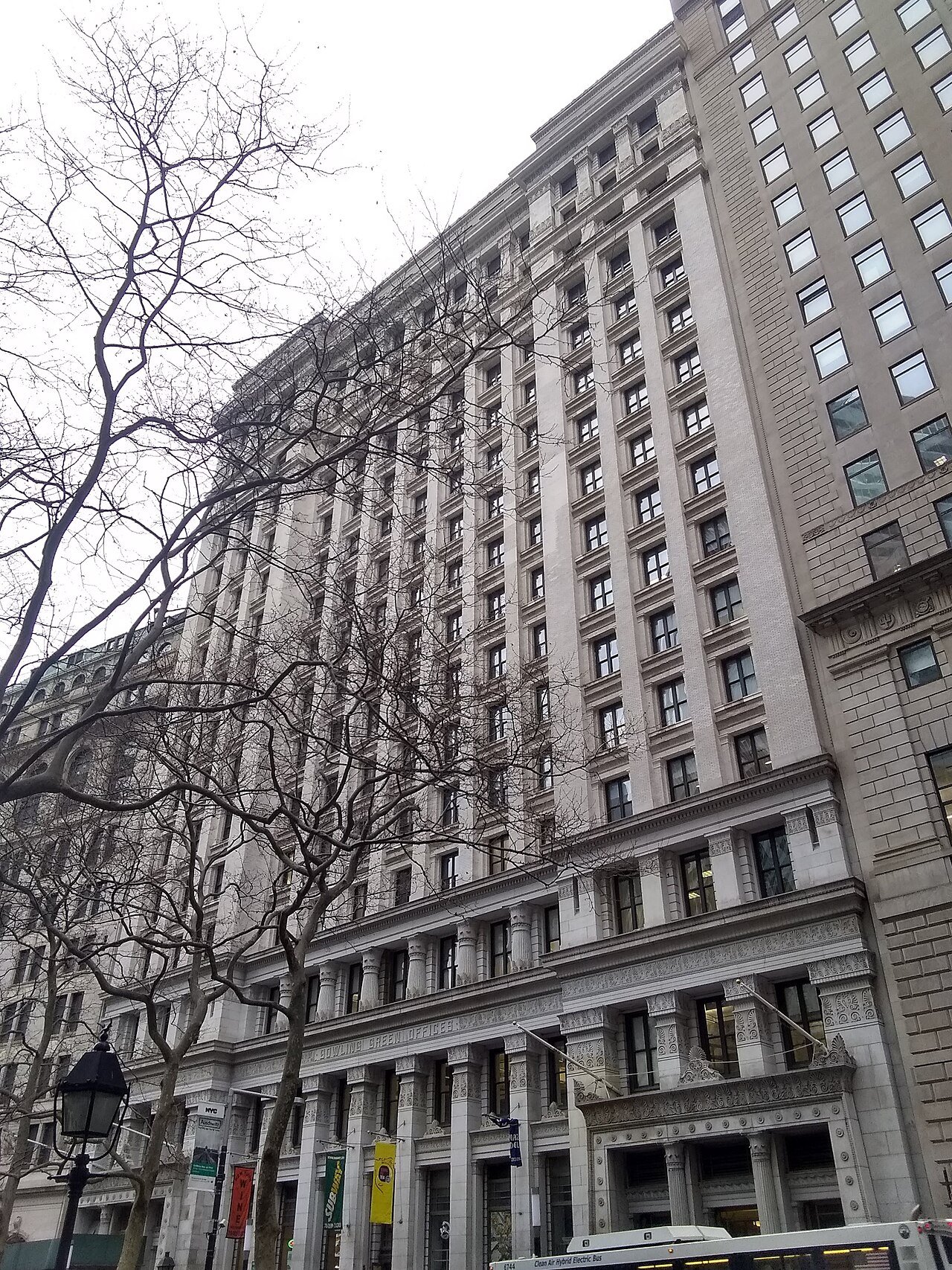 Broadway facade of the Bowling Green Offices Building in 2020