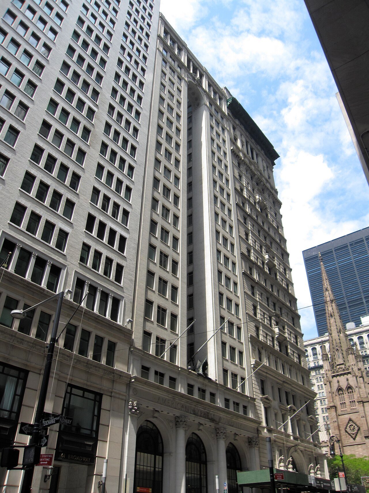 American Express Company Building at 65 Broadway, showing its recessed central facade