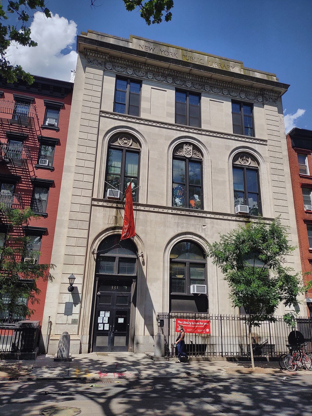 Tompkins Square Library