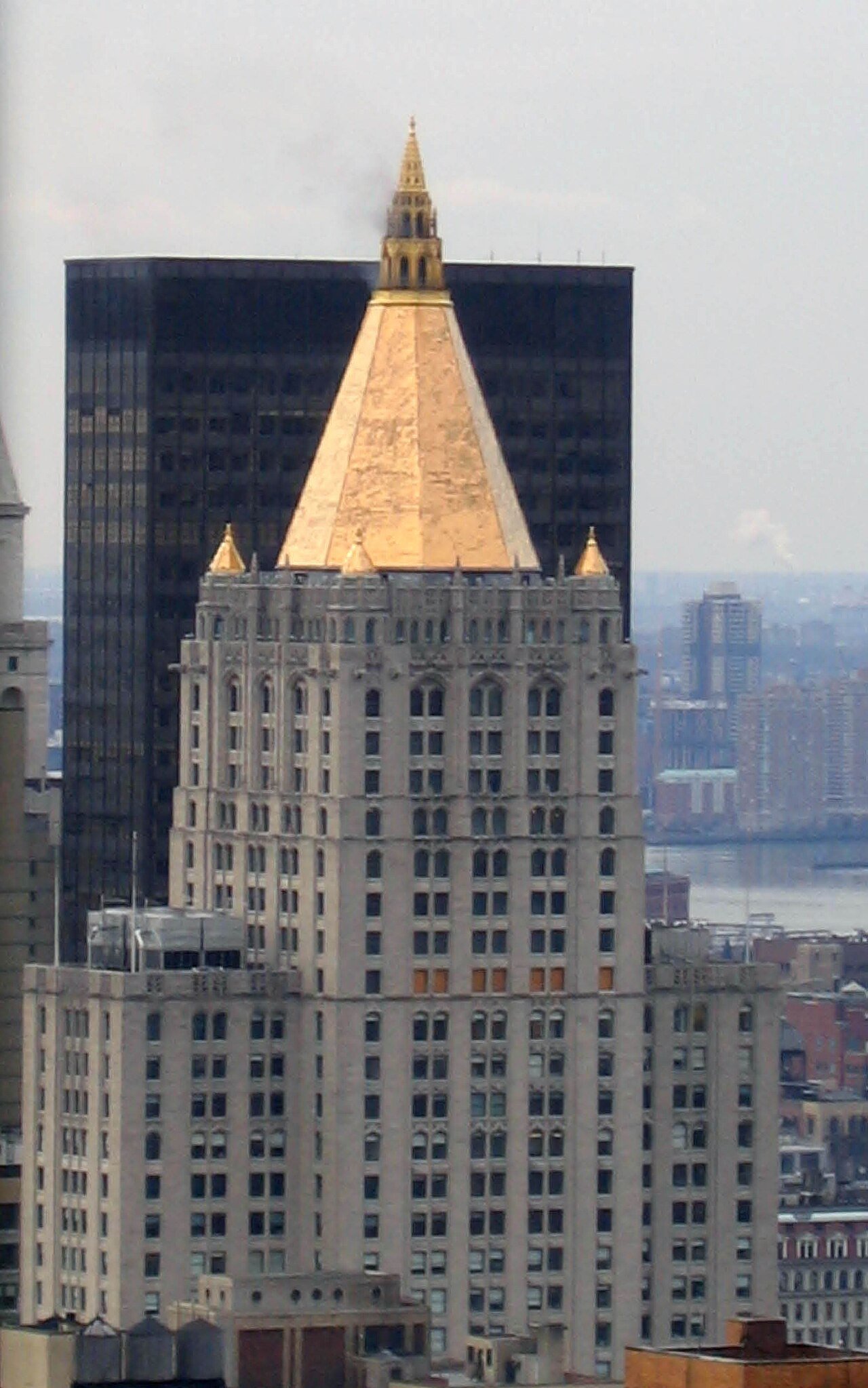 New York Life Building's gilded pyramid and upper tower