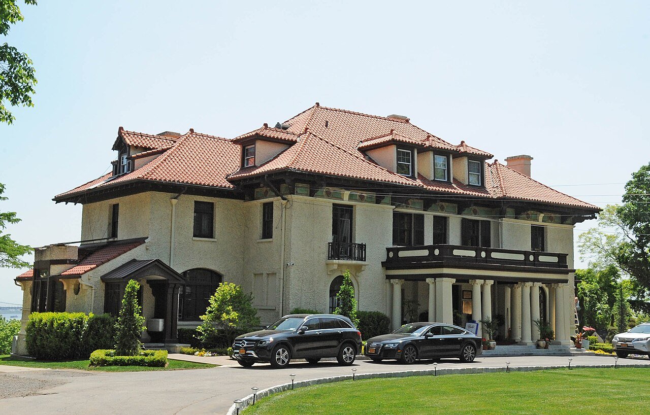 Casa Belvedere — Stirn House