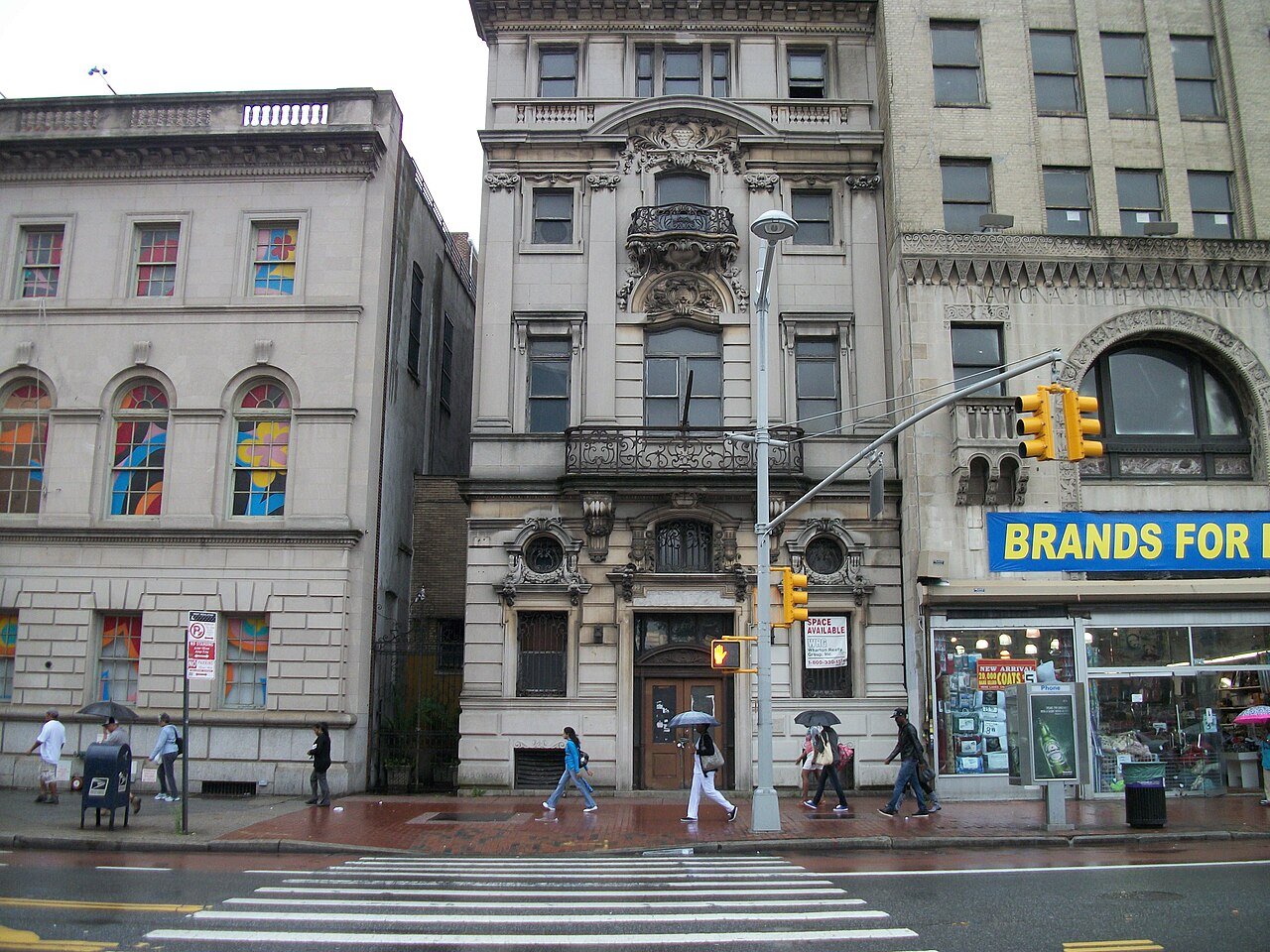 Former Jamaica Savings Bank exterior
