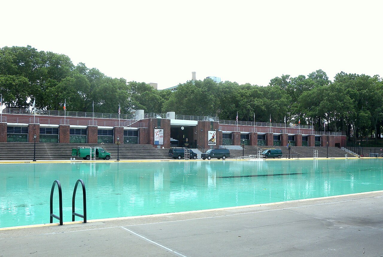 Astoria Pool and Play Center exterior