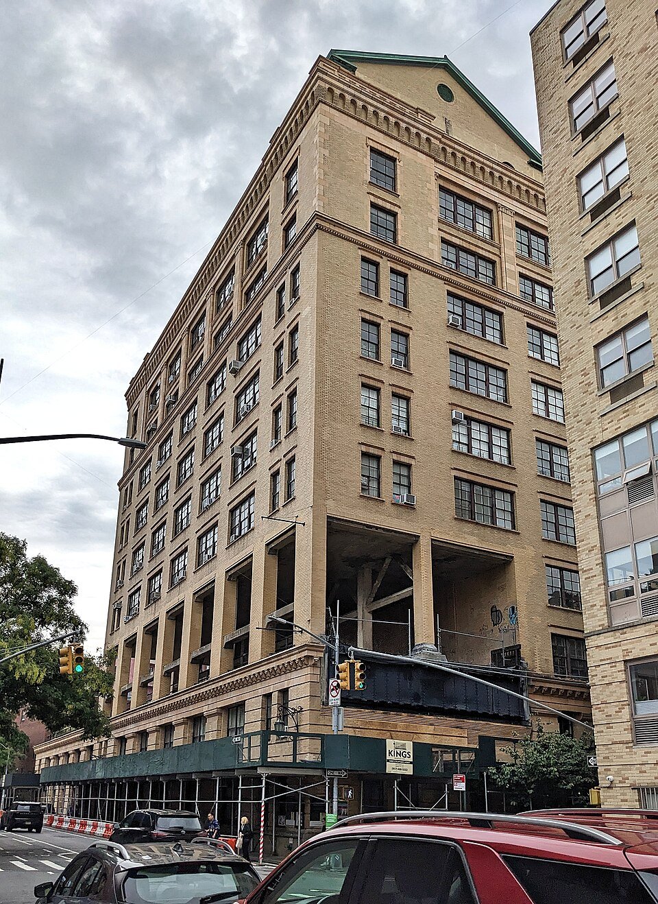 Westbeth — former Bell Telephone Laboratories