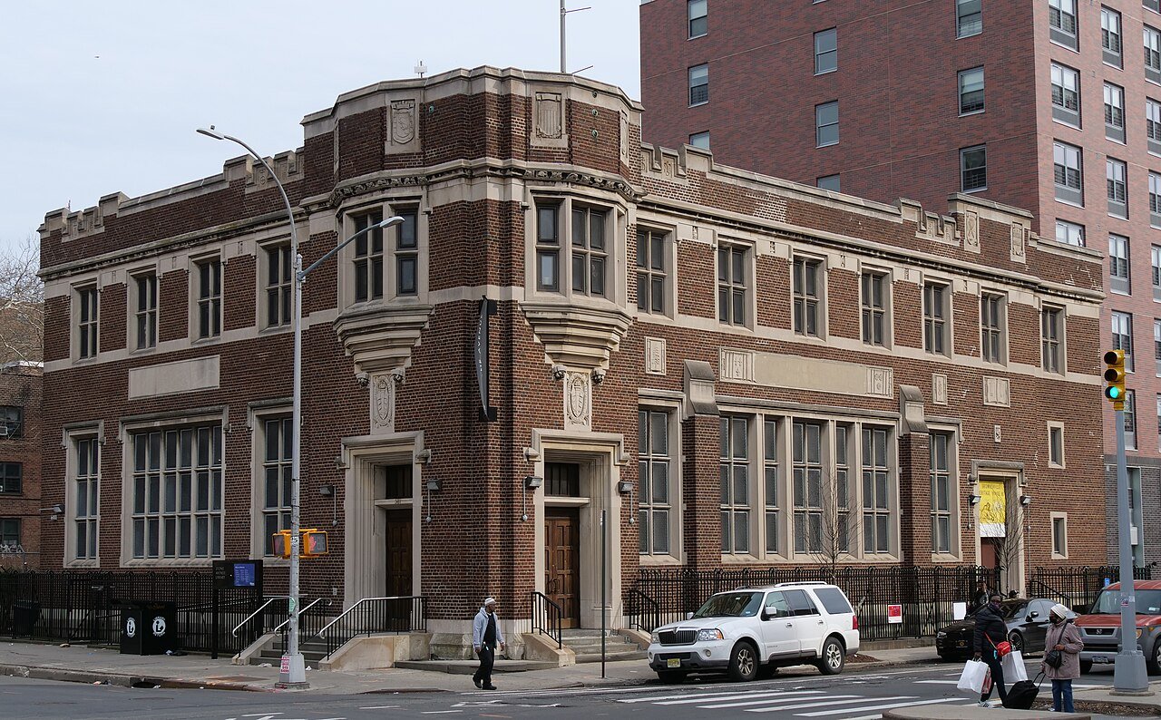 Stone Avenue Library exterior at its current public branch