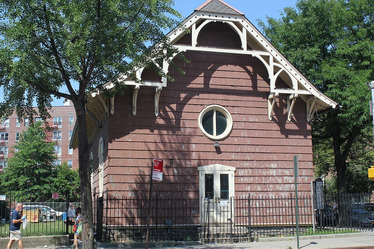 Old Saint James Church, photographed in 2020