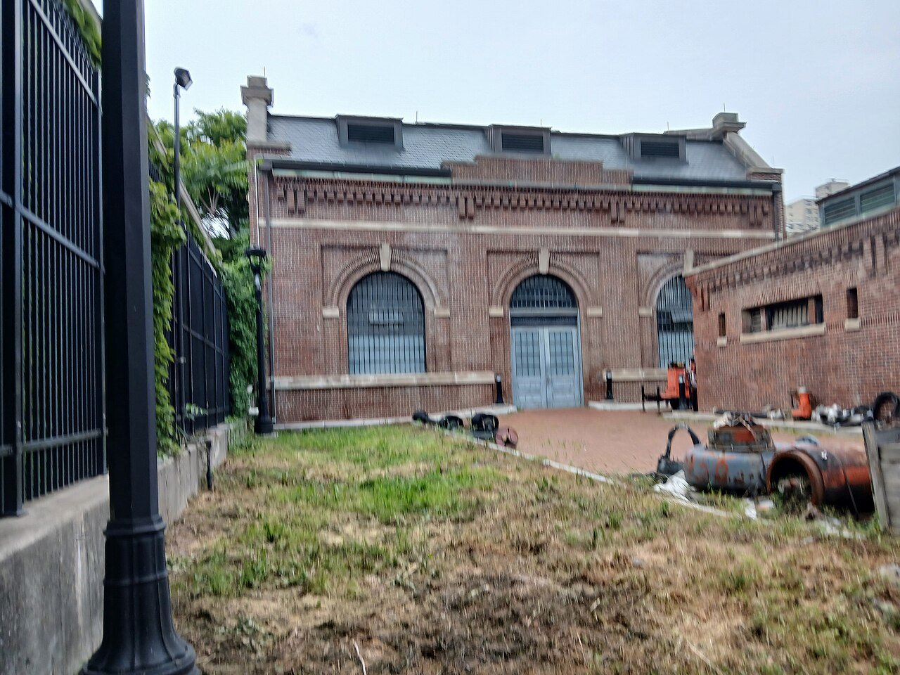 Gowanus Flushing Tunnel Pumping Station and Gate House exterior