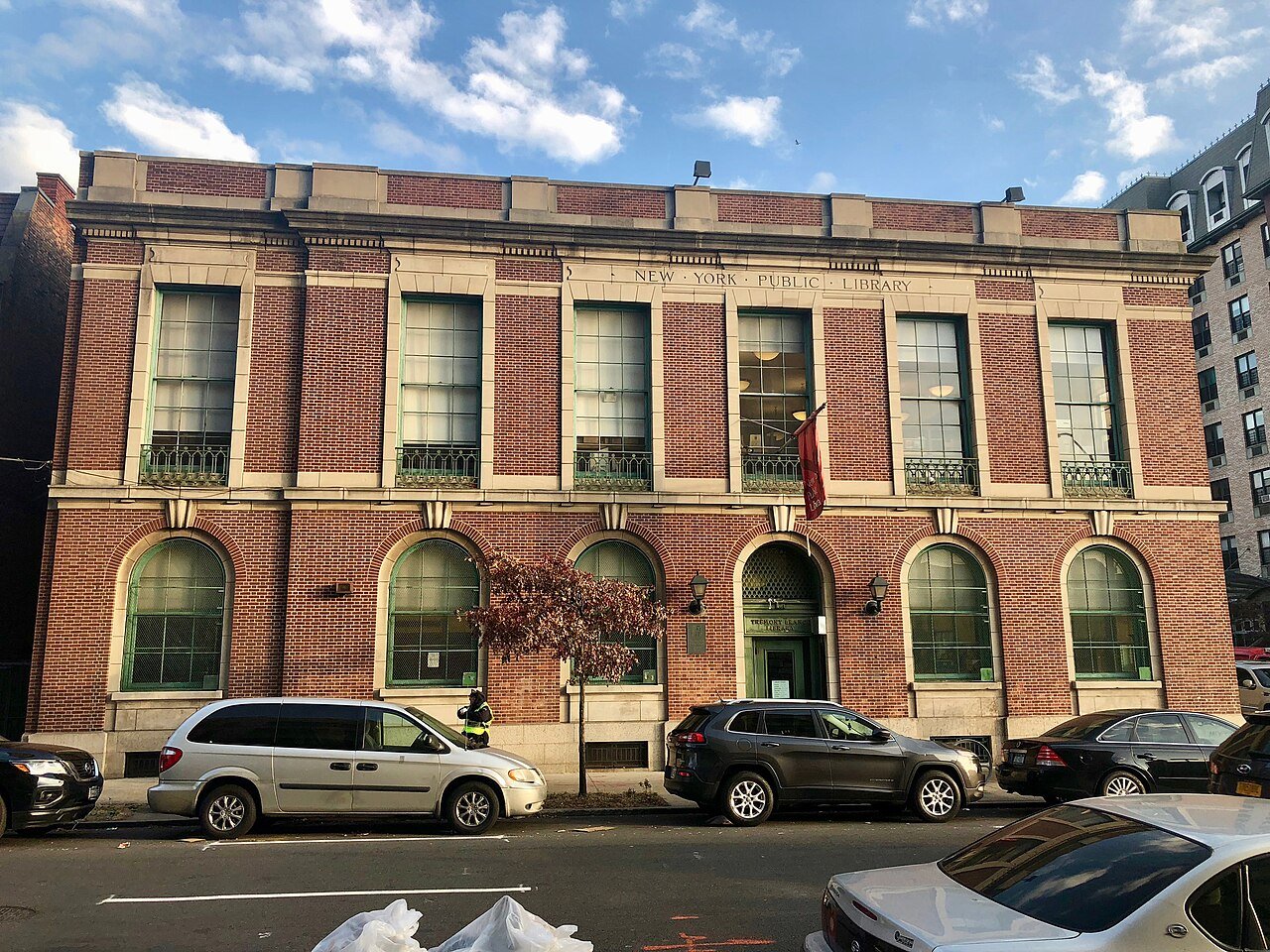 Tremont Library